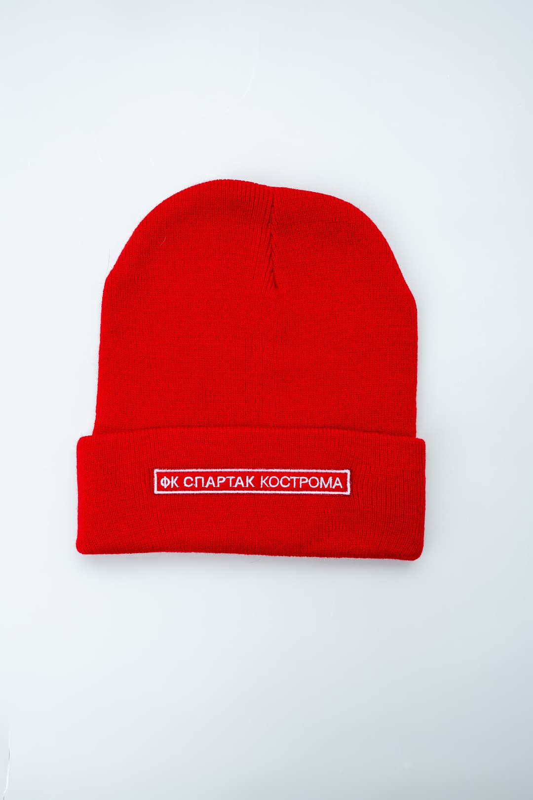 Шапка красная